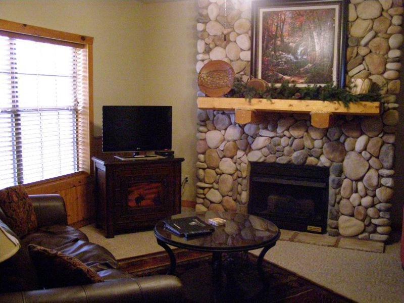 At Grand Mountain By Thousand Hills Lodge Branson