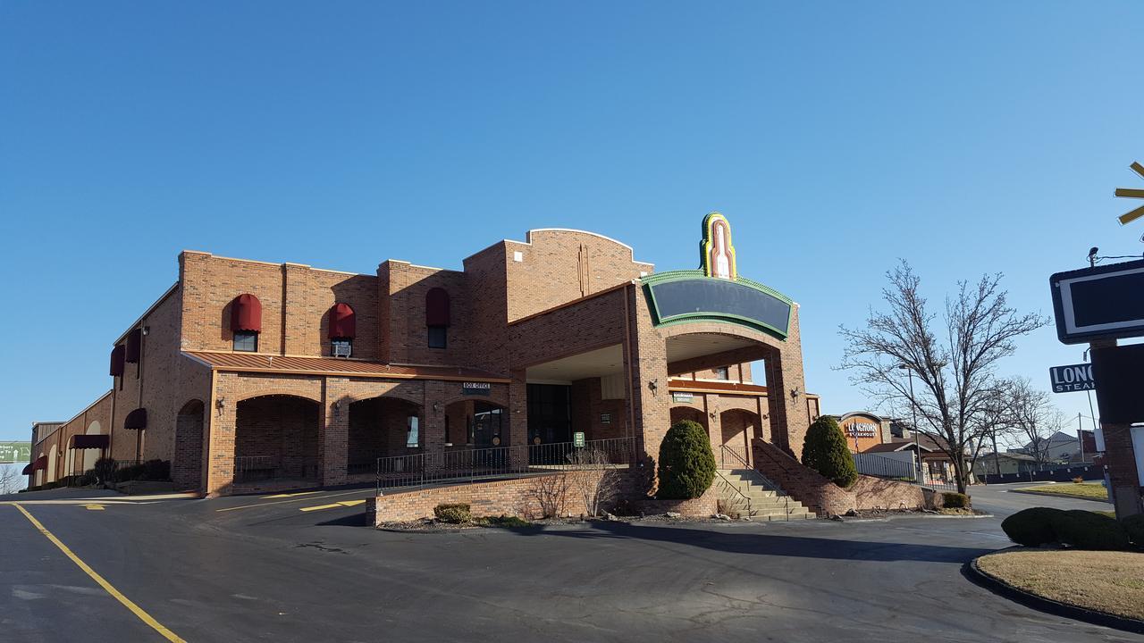 Baldknobbers Motor Motel 2*