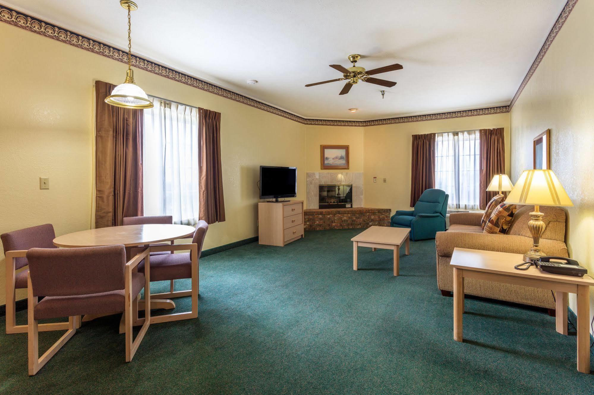 Hotel Towers 3*