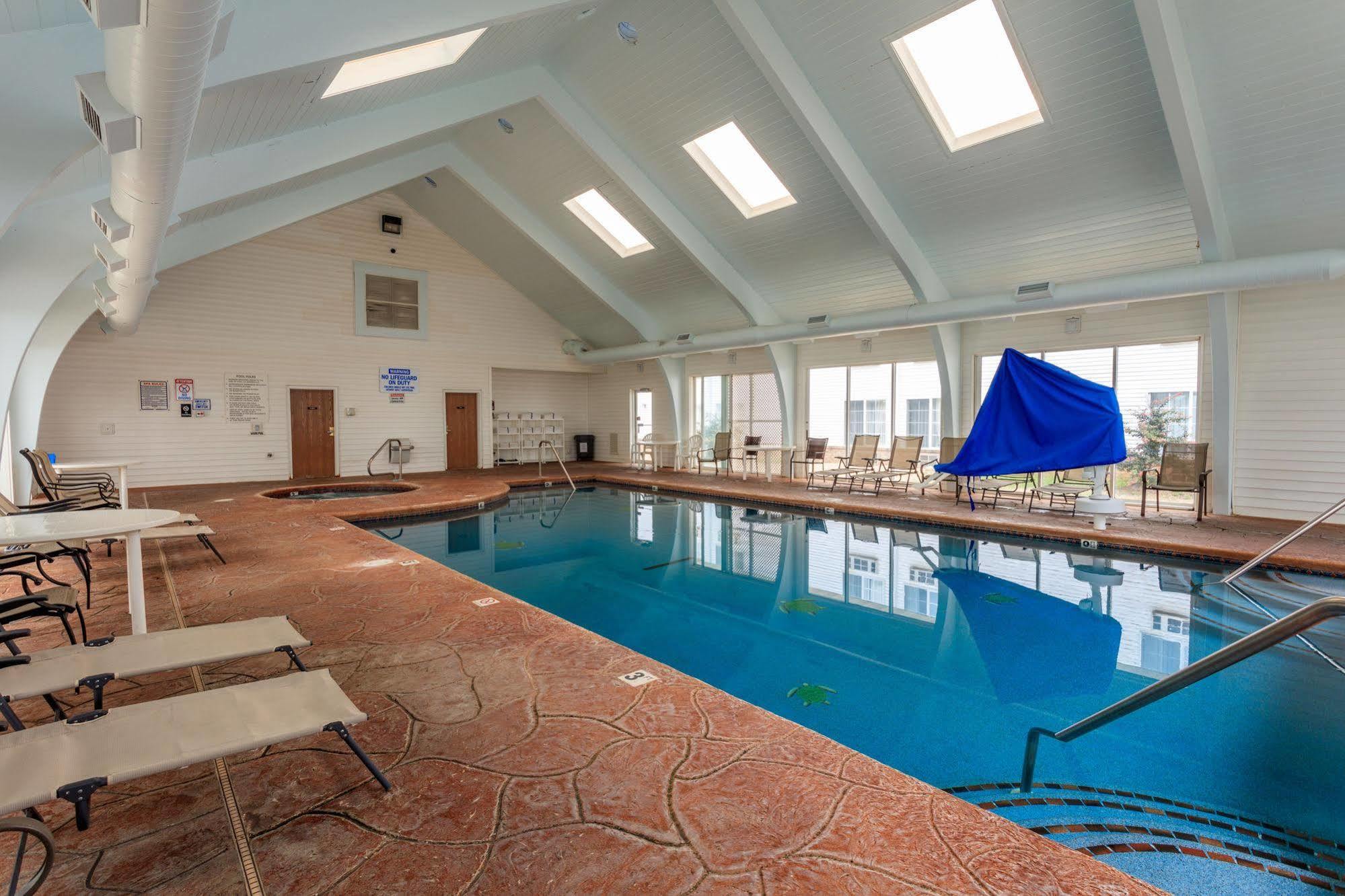 Towers Hotel 3*