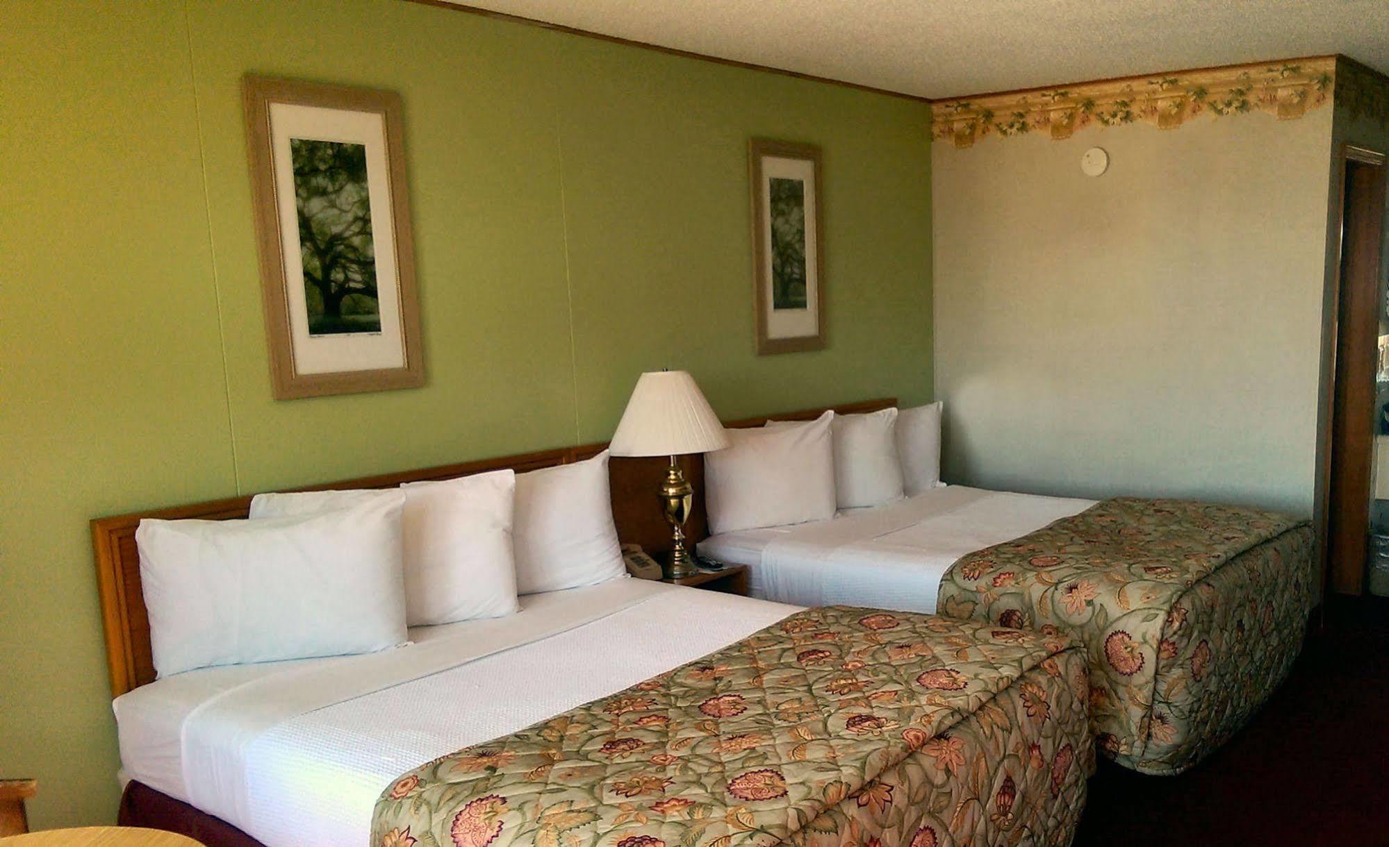 Motel Baldknobbers Motor Branson