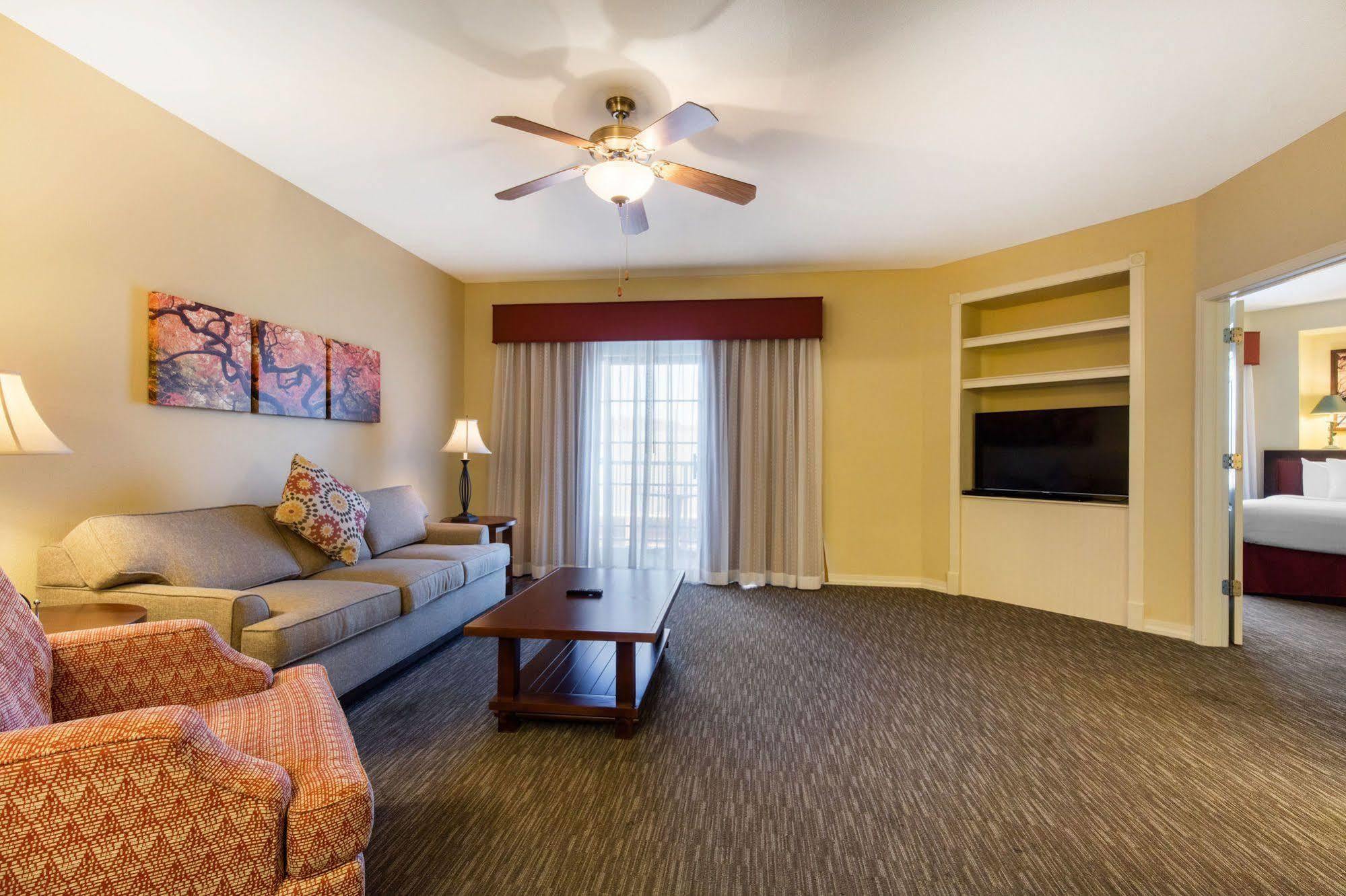 Bluegreen Vacations The Falls Village, An Ascend Hotel Branson