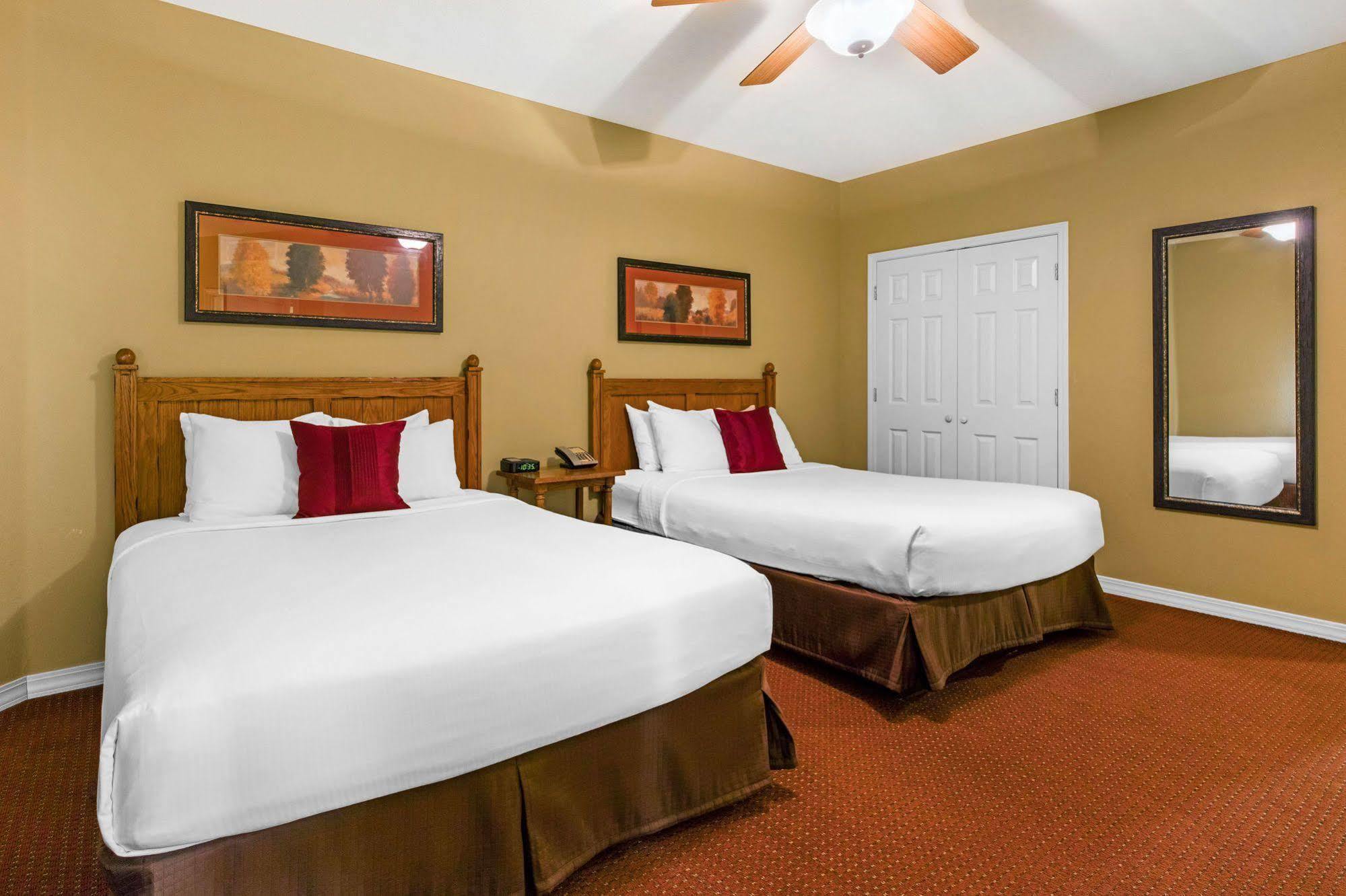 Bluegreen Vacations The Falls Village, An Ascend Hotel Branson