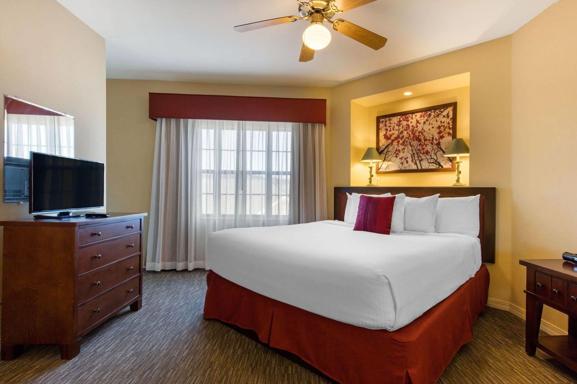 Bluegreen Vacations The Falls Village, An Ascend Hotel