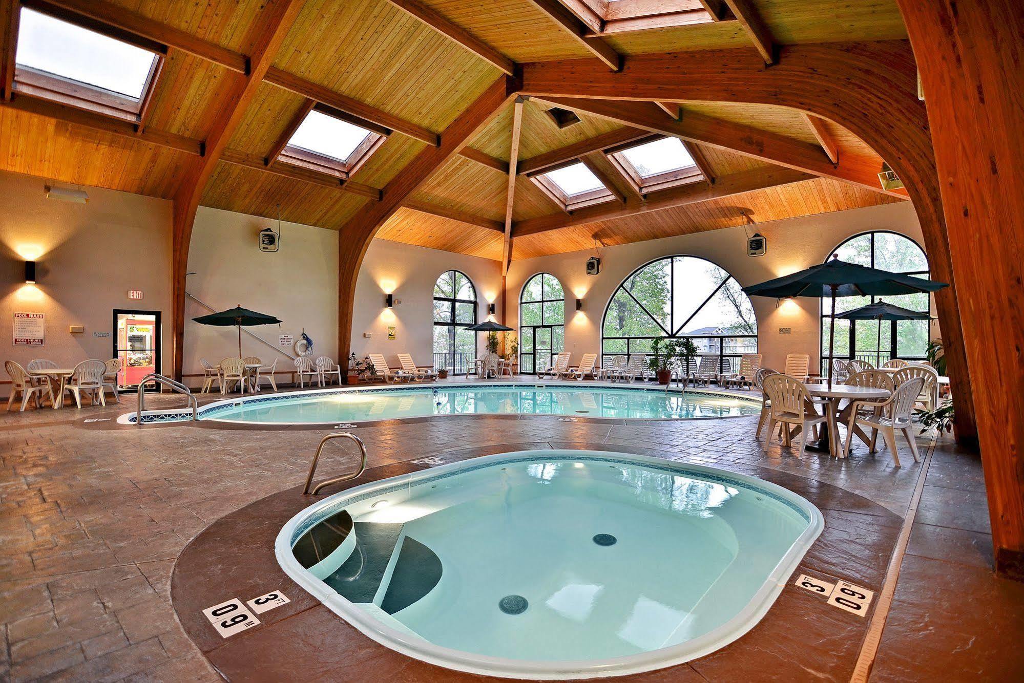 Inn Comfort At Thousand Hills 2*
