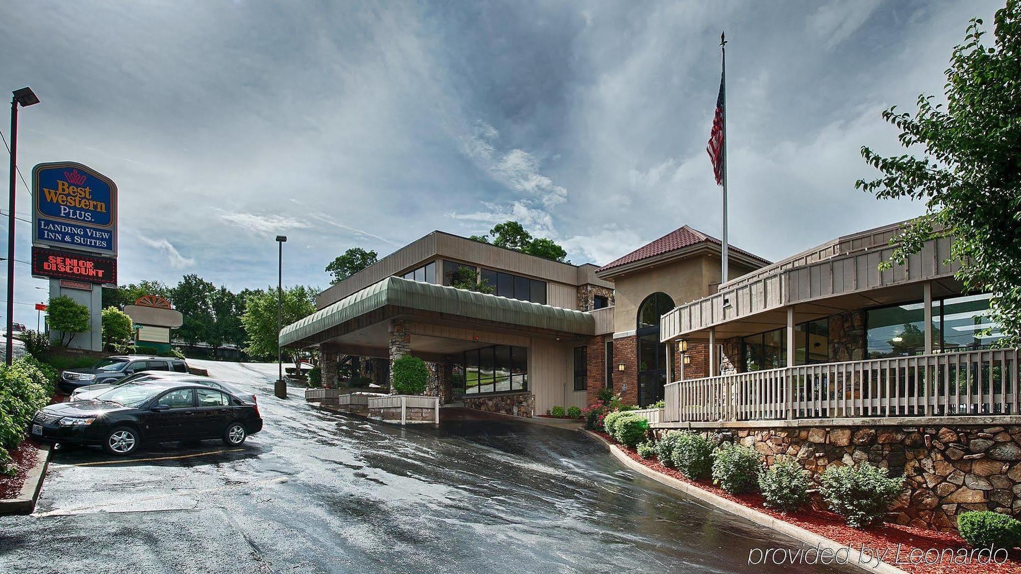 Hotel Western Landing View & 3*