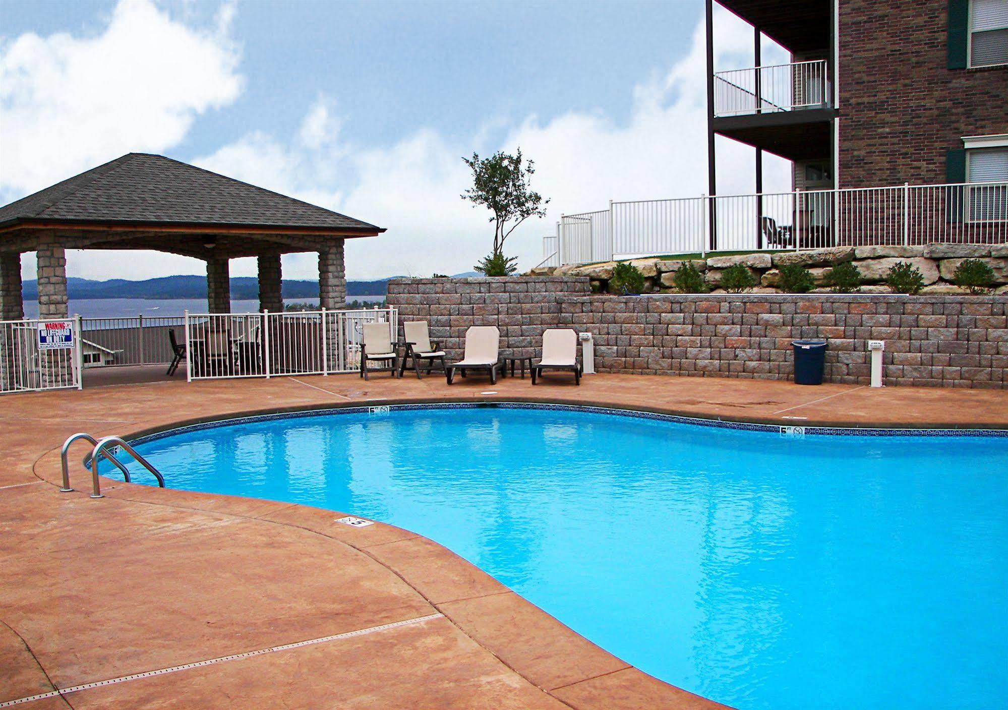 Majestic At Table Rock Branson
