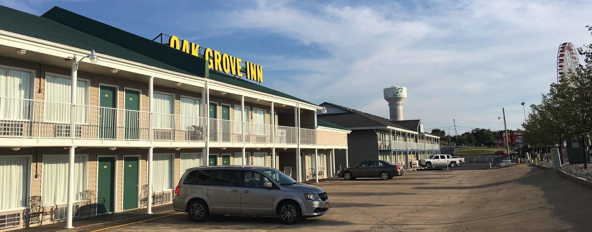 Oak Grove 3* Branson