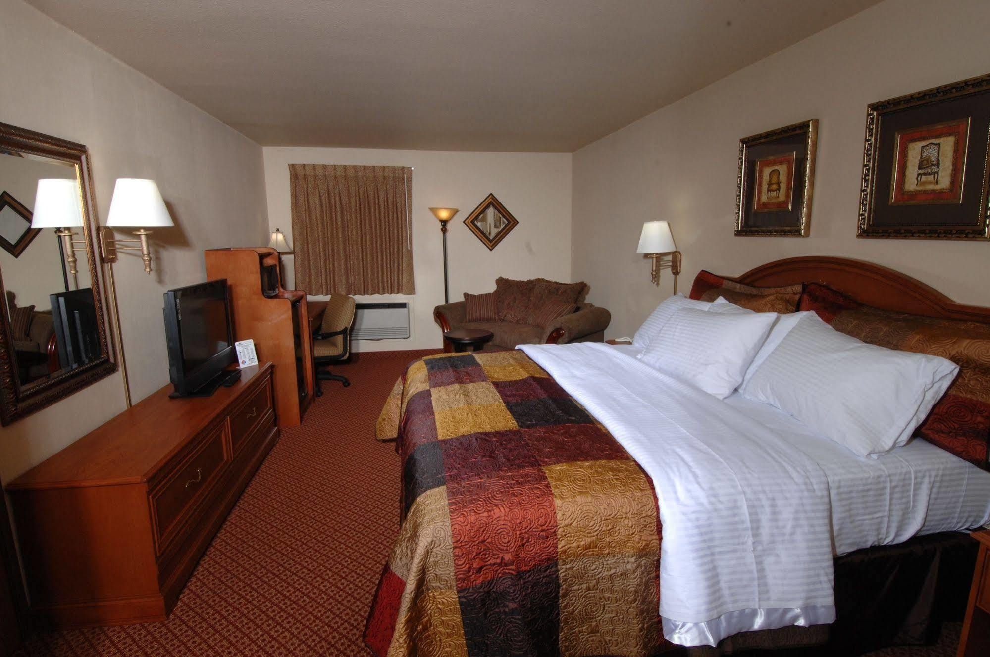 American & Hotel 2*