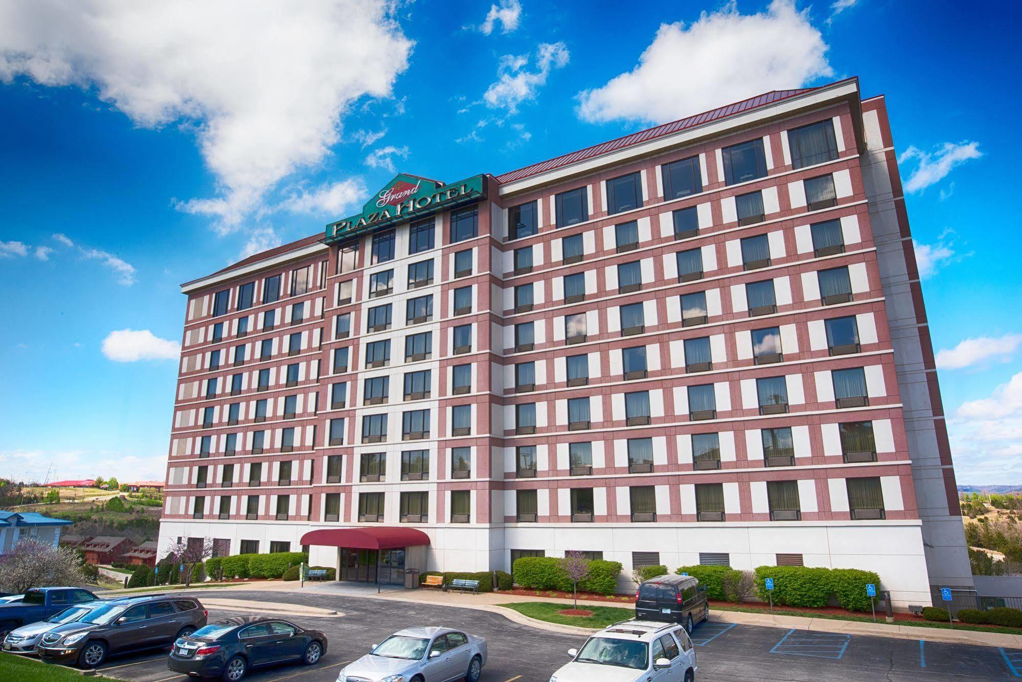 Grand Plaza 3* Branson