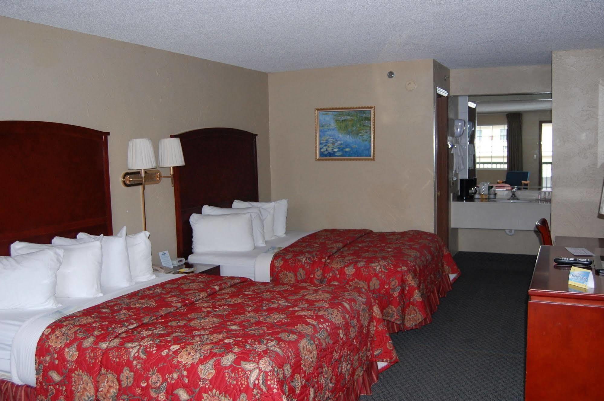 Hotel Days By Wyndham Branson/near The Strip