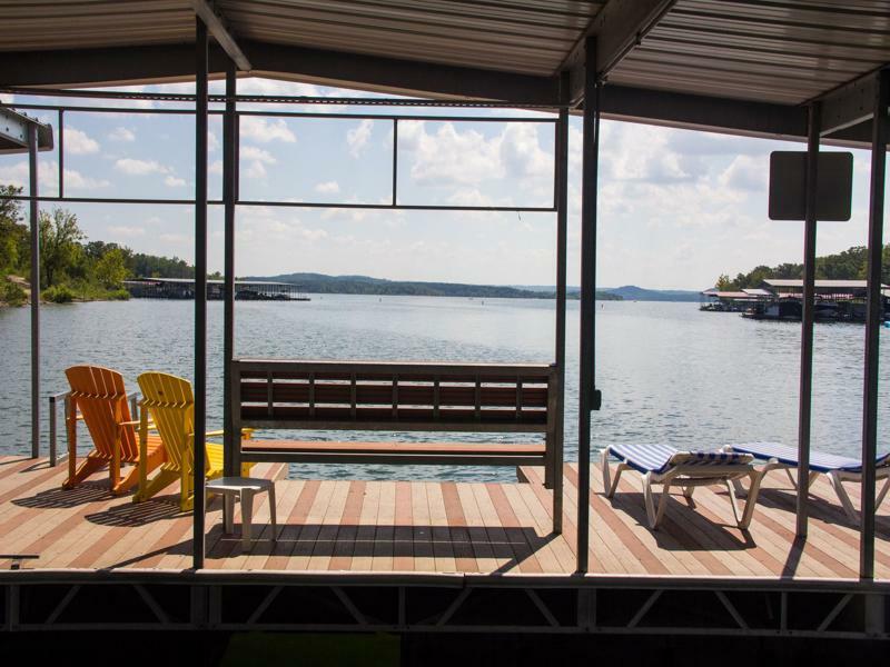 Stormy Point Village Lakeside Apartment