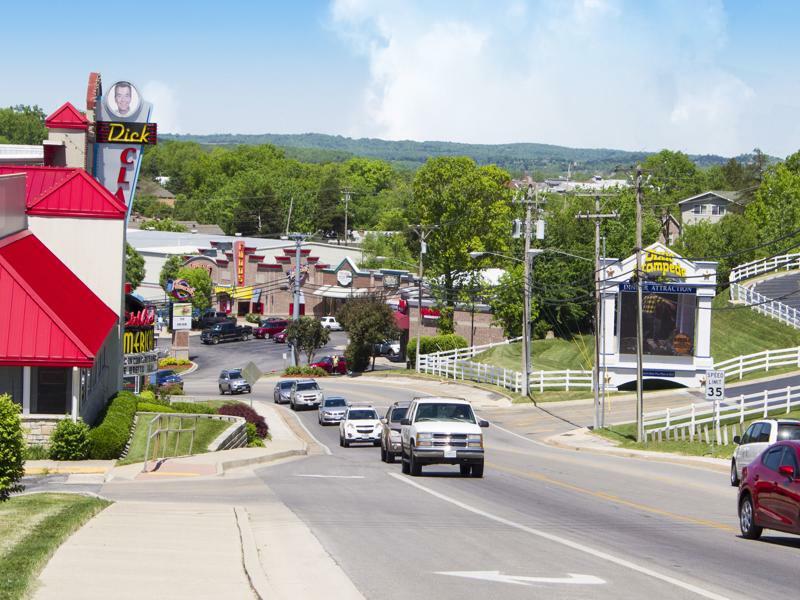 Red Lion & Hotel Branson
