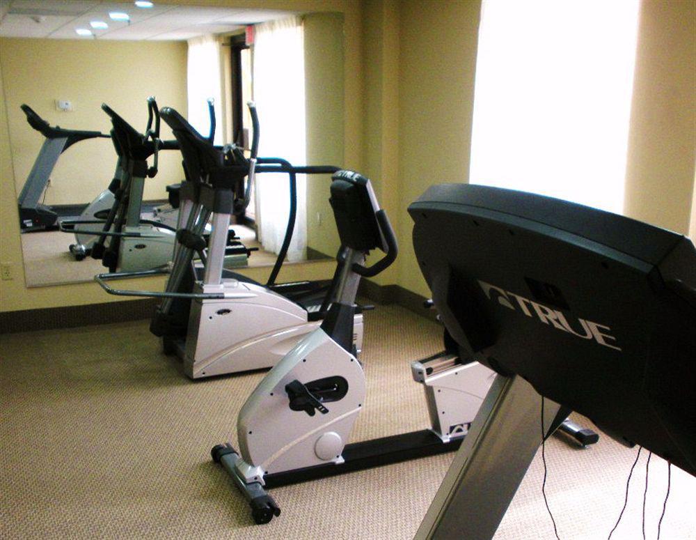 Spark By Hilton Meadows Hotel 3*