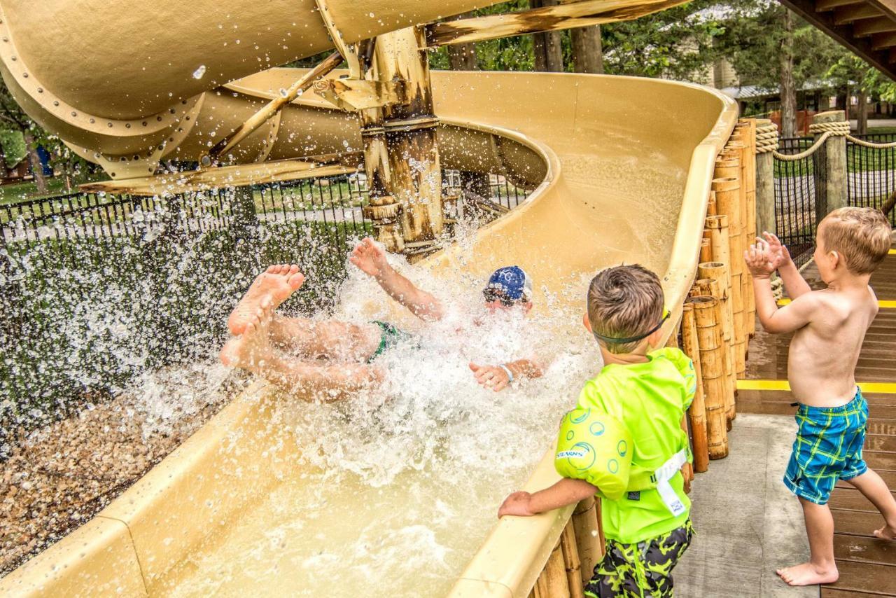 The Lakeside At Stillwater's Resort Branson