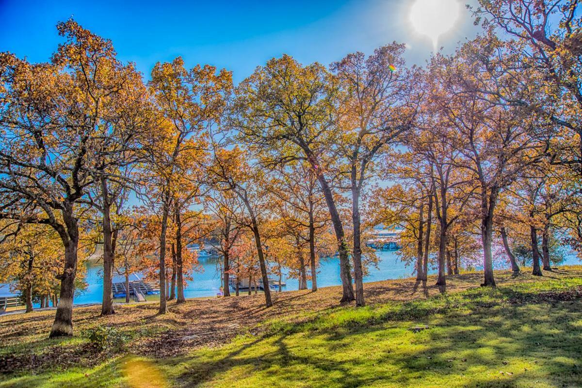 The Lakeside At Stillwater's Resort