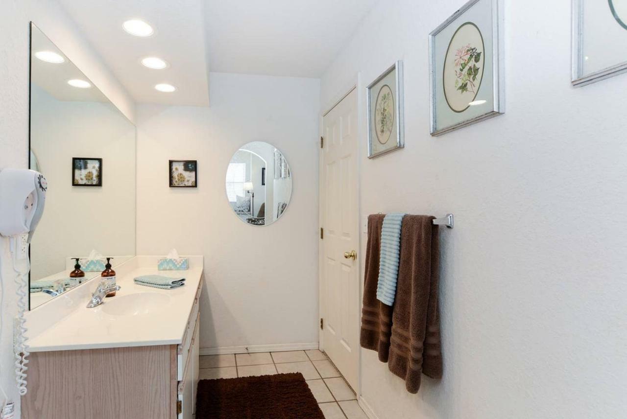 Getaway At The Greens Apartment