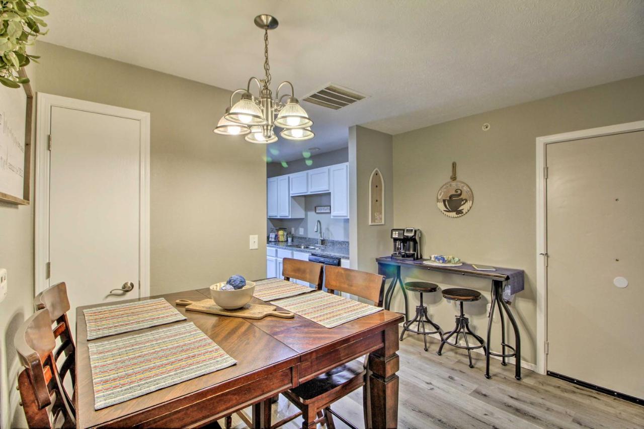 Apartment With Patio - 5 Mi To Sdc And Table Rock Lake!