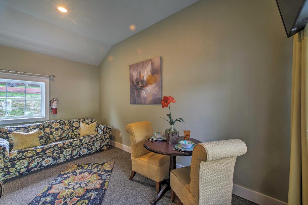 Downtown With Pool Access! *