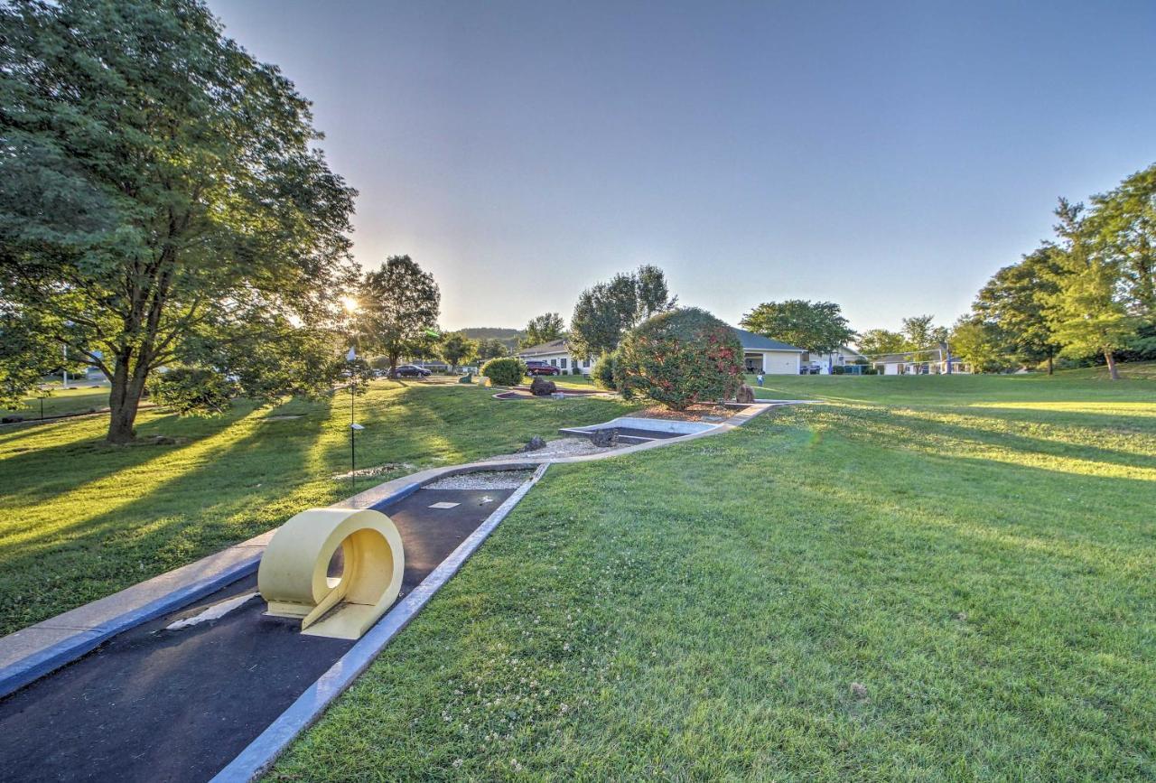 Stunning Table Rock Near Strip! *