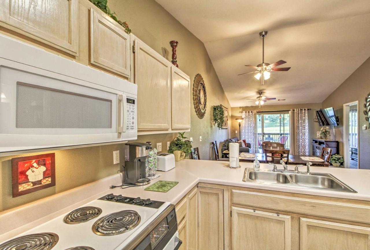 Apartment Stunning Table Rock Near Strip! Branson