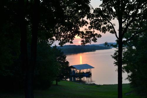 Anchor On The Lake 4* Branson