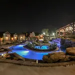 Luxury Lakefront Villa 2Mi To Silver Dollar City Pool Theatre Room Kayaks