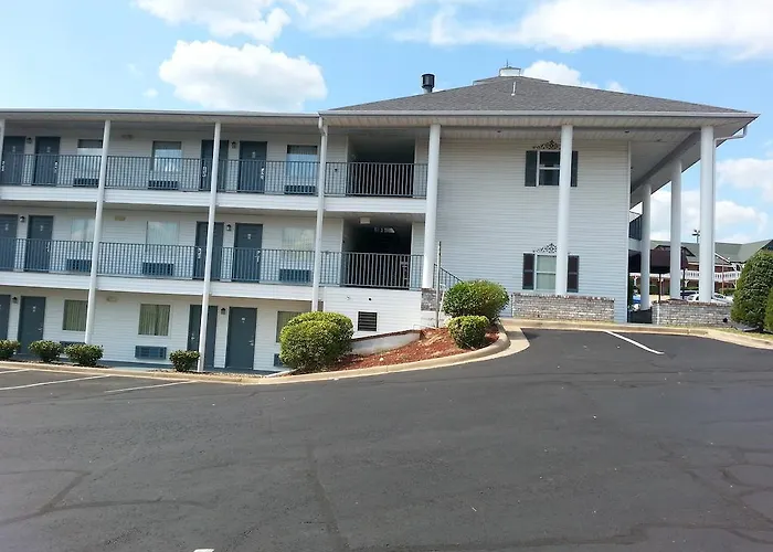Branson Plantation Inn