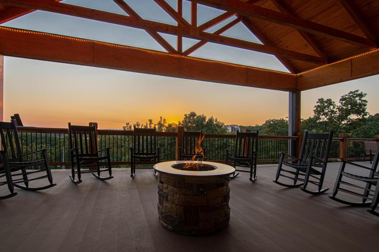 Lodge Staycation With Indoor Pool And Basketball Court *