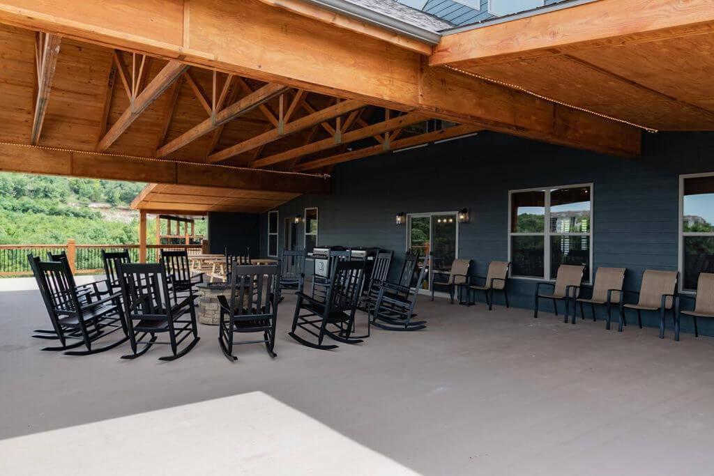 Staycation With Indoor Pool And Basketball Court