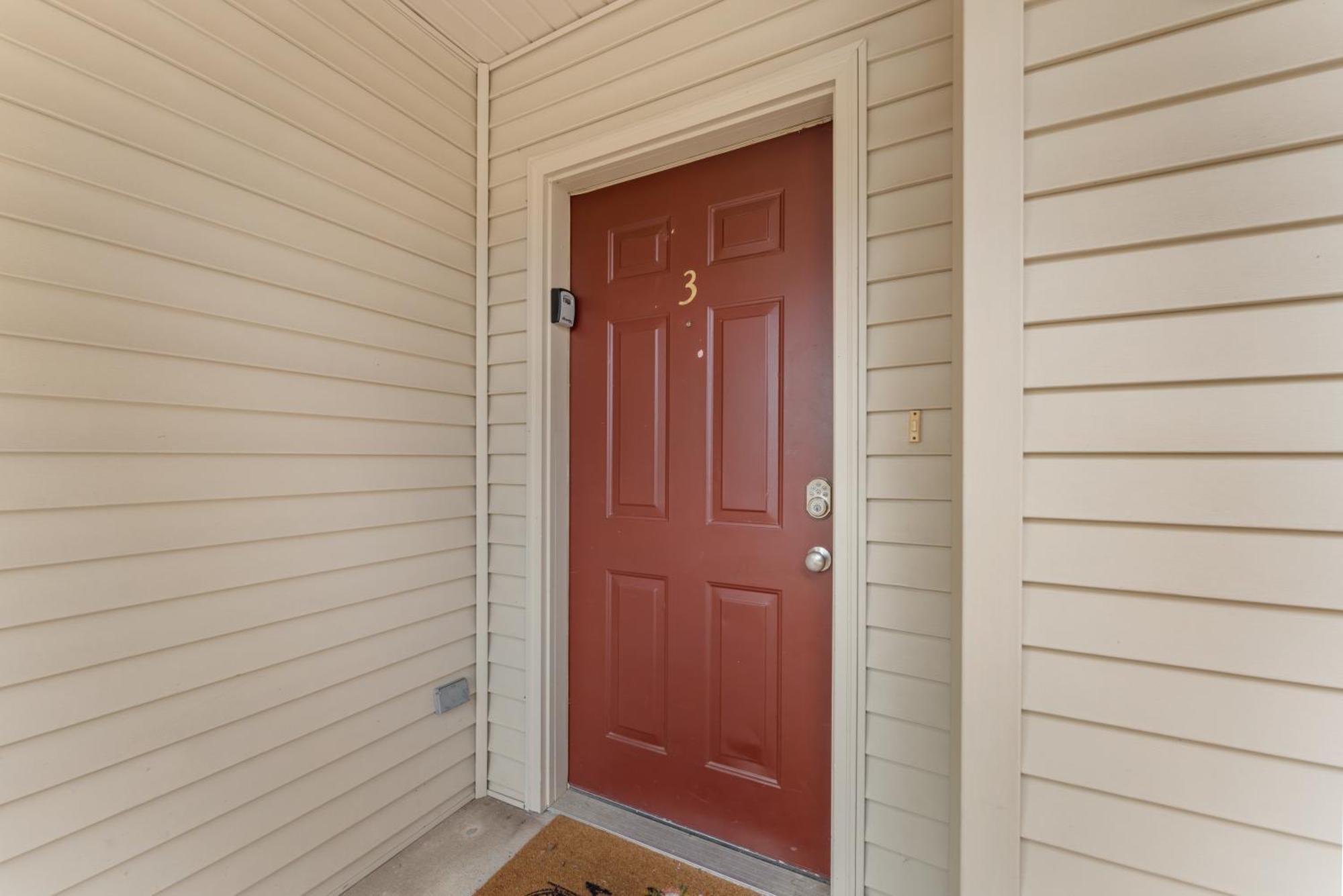 Free Daily Attractions Including Silver Dollar City! Spacious, Centrally Located, 2 Pools