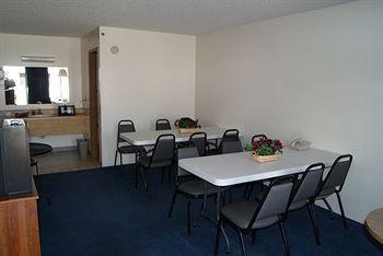 Willow Tree Hotel 2*