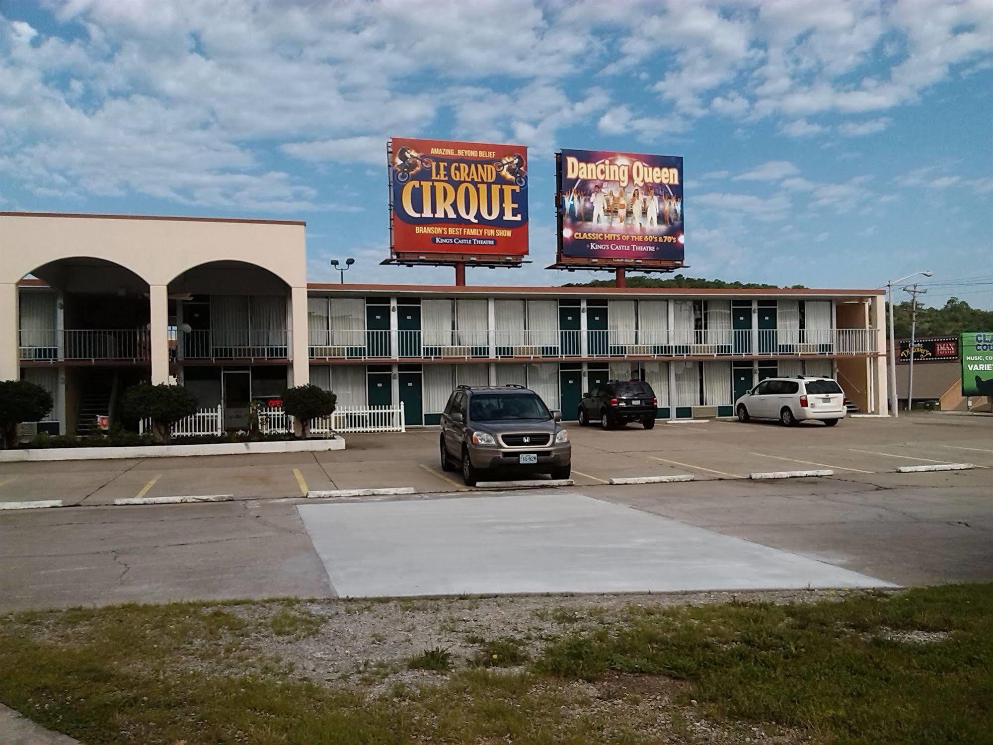 Hotel Willow Tree Branson