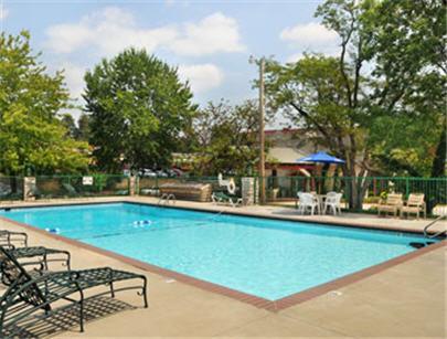 Ramada And Hotel Branson