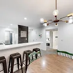 Harr Haven & Pointe Solitude At Pointe Condos