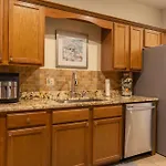 Elevator Access - Heart Of Branson Location - Free Attraction Tickets - Rl5-6