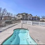 Royale Condo