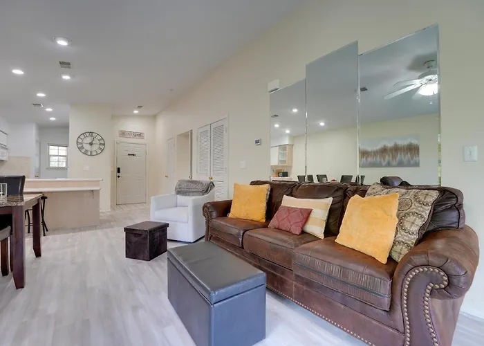 Holiday Hills Condo With Balcony And Pool Access