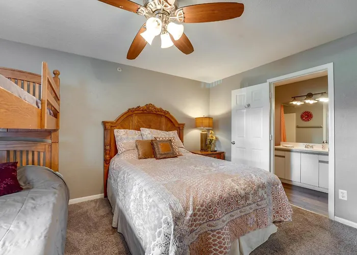 Branson Condo Ideally Located 3 Miles To Downtown!