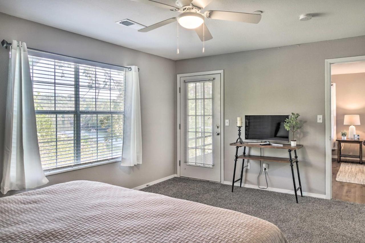 Modern Escape With Lake Taneycomo Views! *