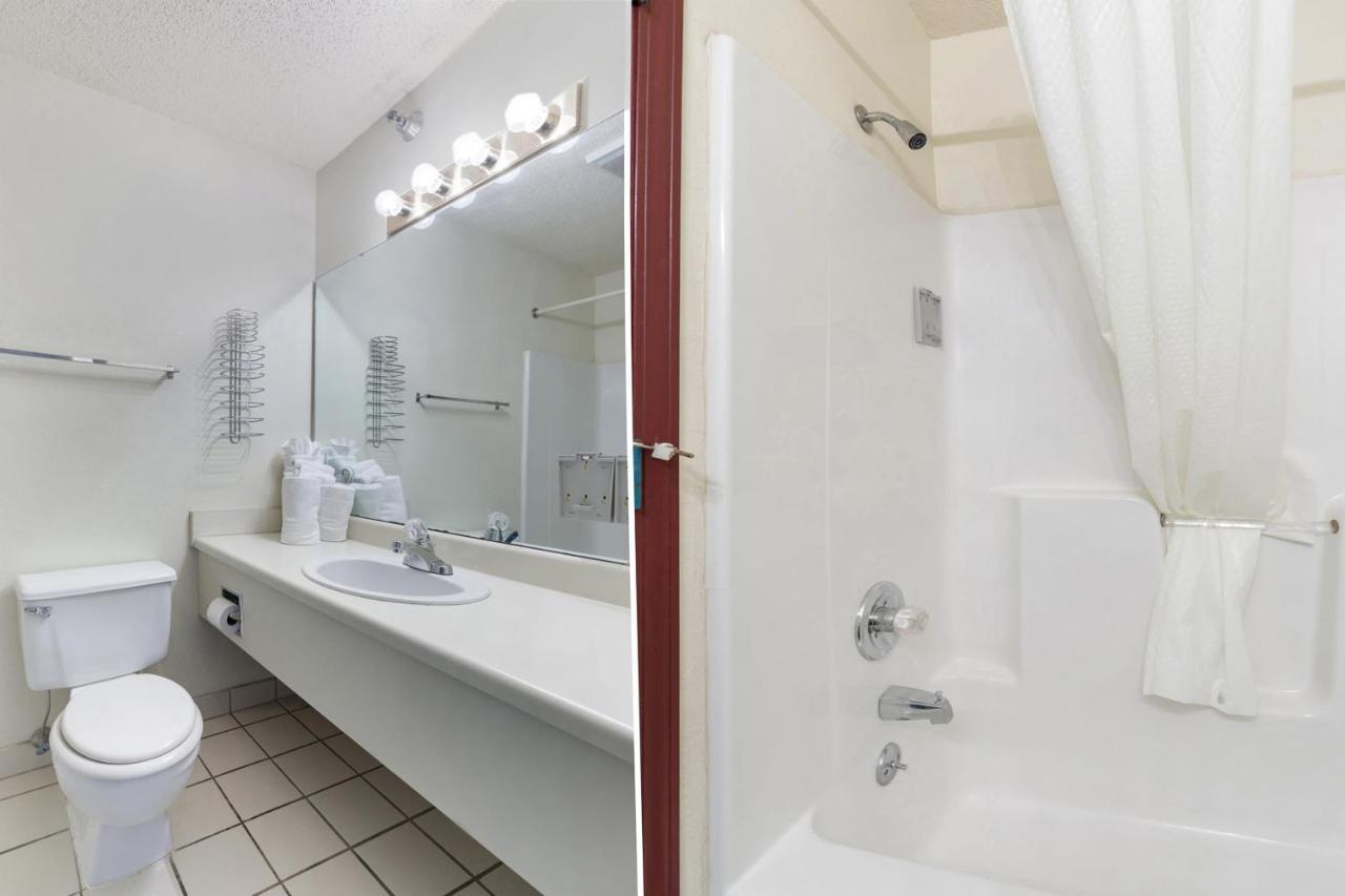 Oyo Hotel Branson Victorian Palace 2*