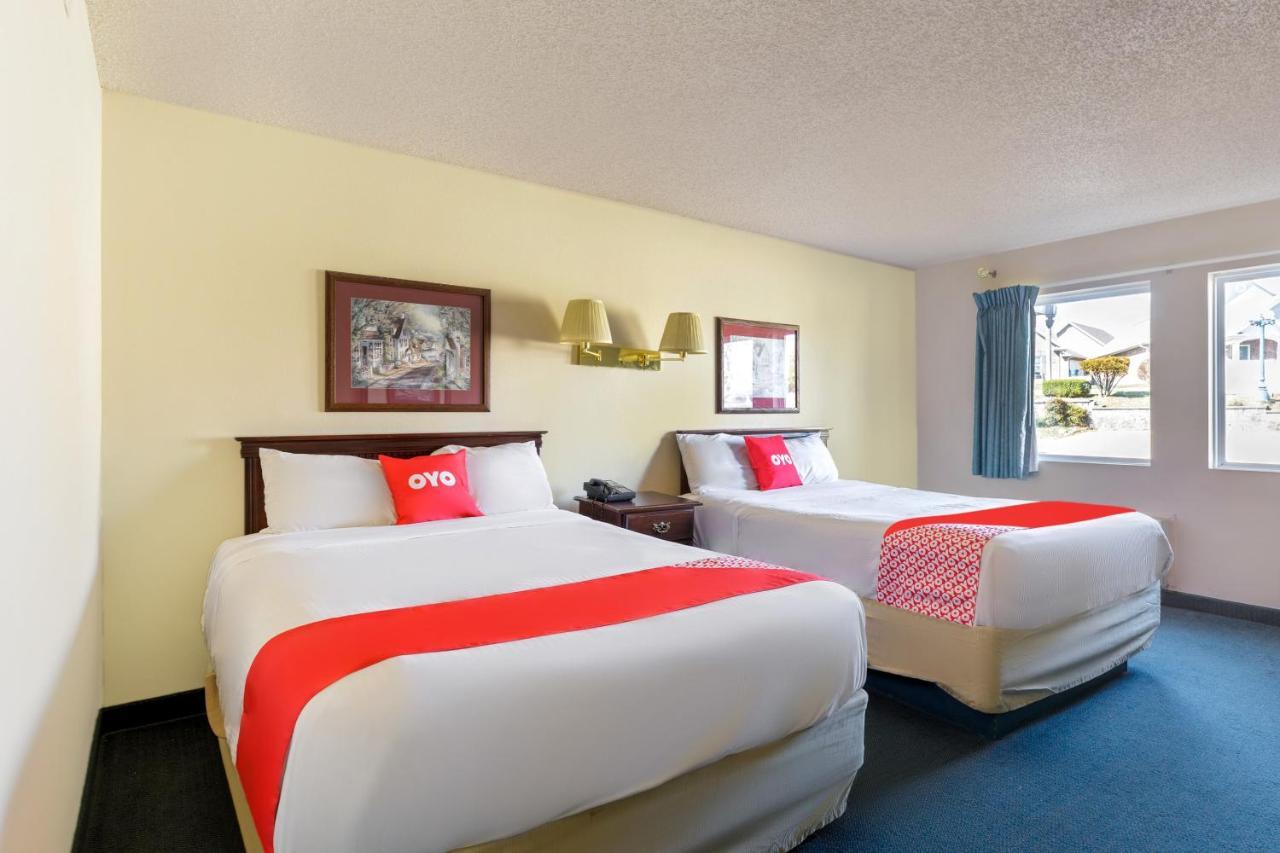 Oyo Hotel Branson Victorian Palace Hotel Branson