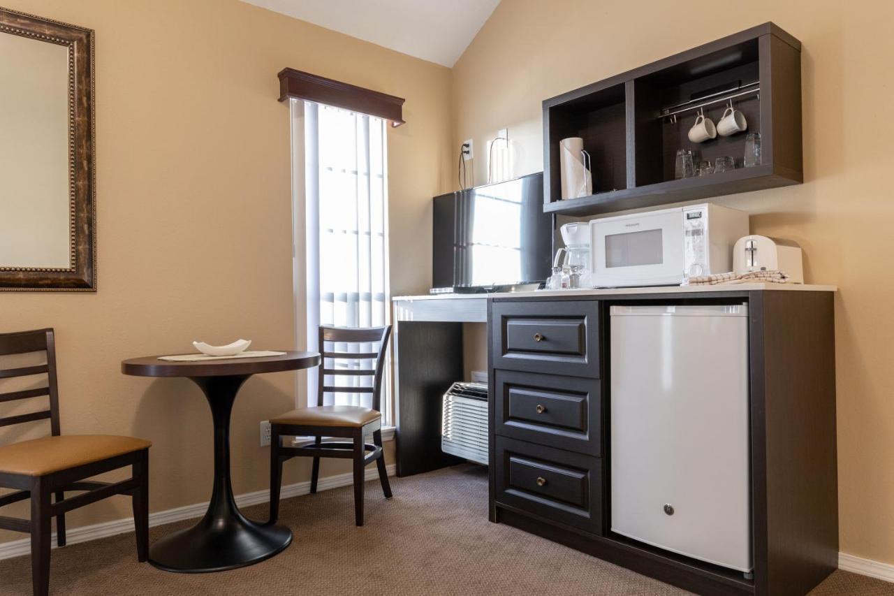 Hotel Surrey Vacation By Capital Vacations Branson