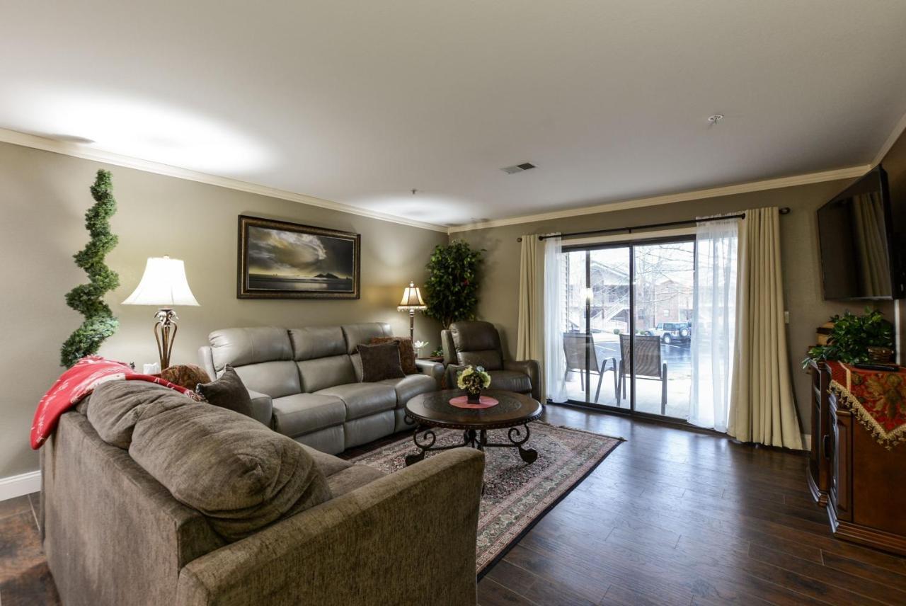 Aparthotel Thousand Hills Luxury Condos: Heart Of Retreat