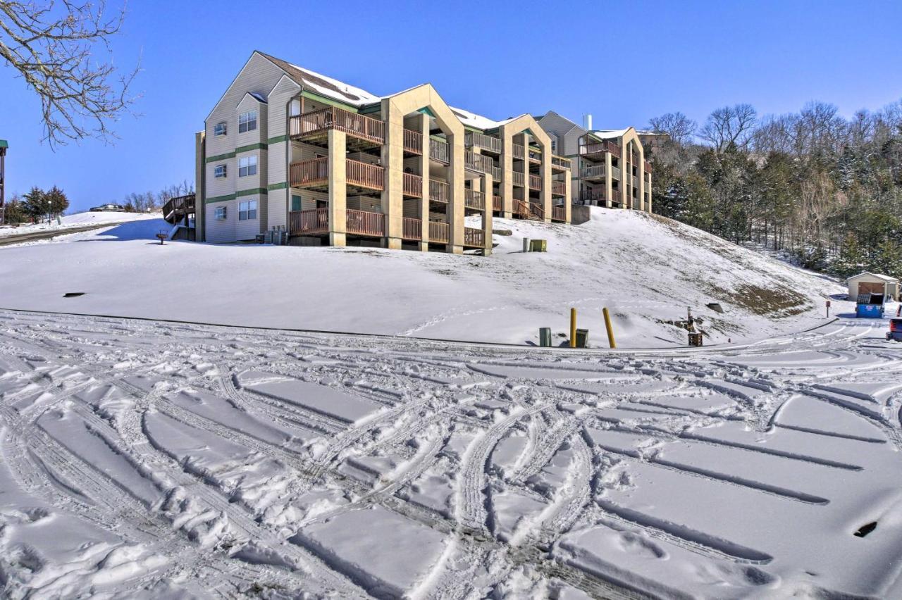 Modern Retreat With Deck And Mtn Views Near Sdc! * Branson