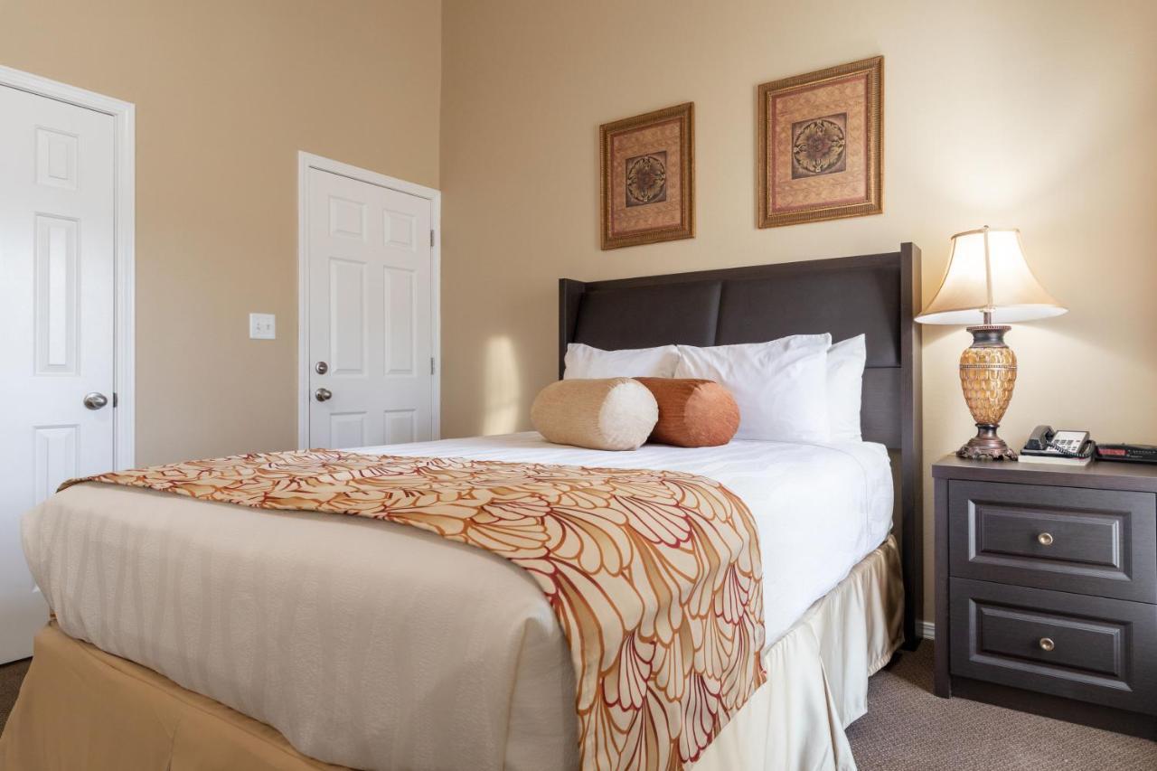 Surrey Vacation By Capital Vacations Branson