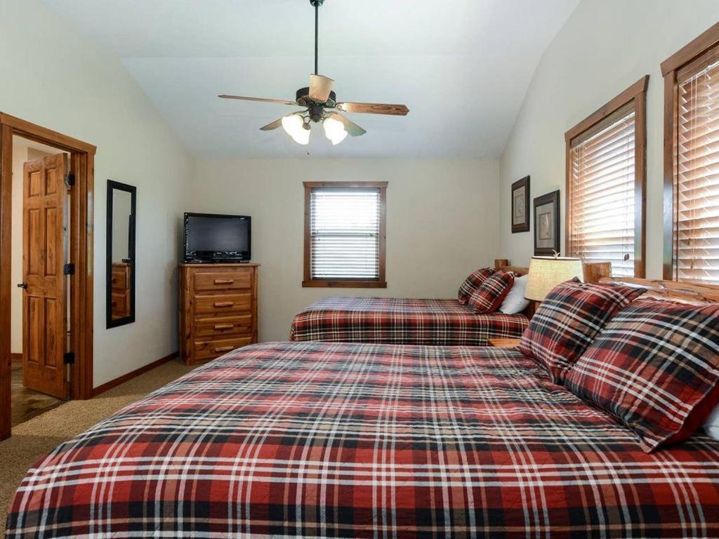 Holiday home 371 Branson