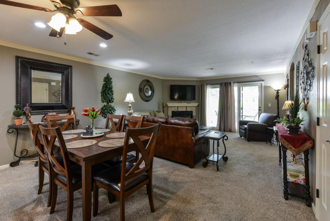 Thousand Hills Luxury Condos: Heart Of Retreat *