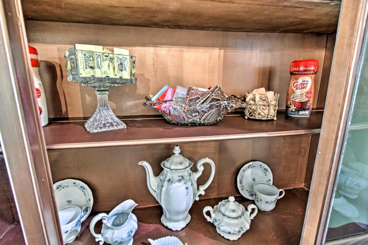 Grandmas Attic Centrally Located Vintage Condo! * Branson