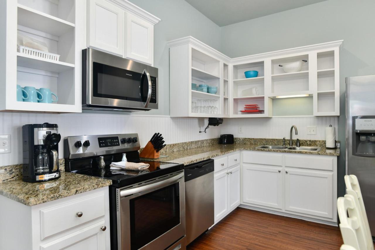 Bransons Nantucket Branson